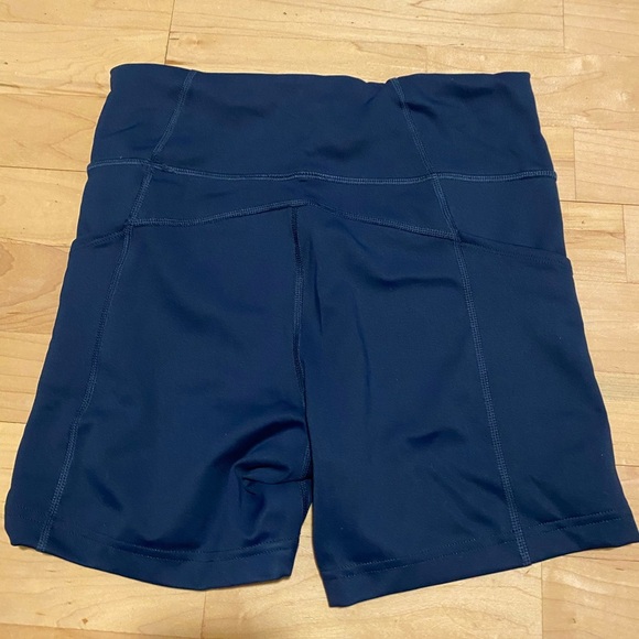 Brooks Method 5” Short - Navy - Size M - Picture 4 of 6